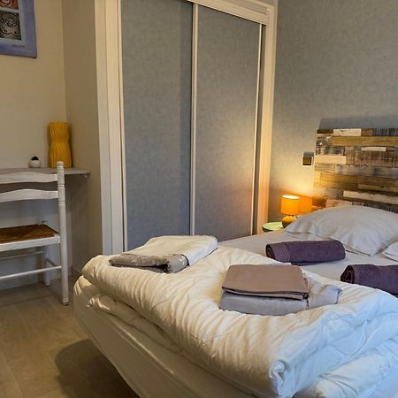 Appartement T2 Vue Sur La Riviere Avec Garage Privatif - Port De Saint-Goustan أوري المظهر الخارجي الصورة